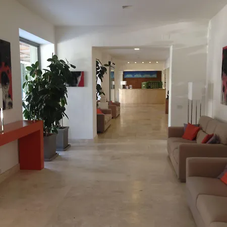 Grand Croce Di Malta Hotel