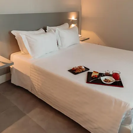 Hotel Grand Croce Di Malta 4*